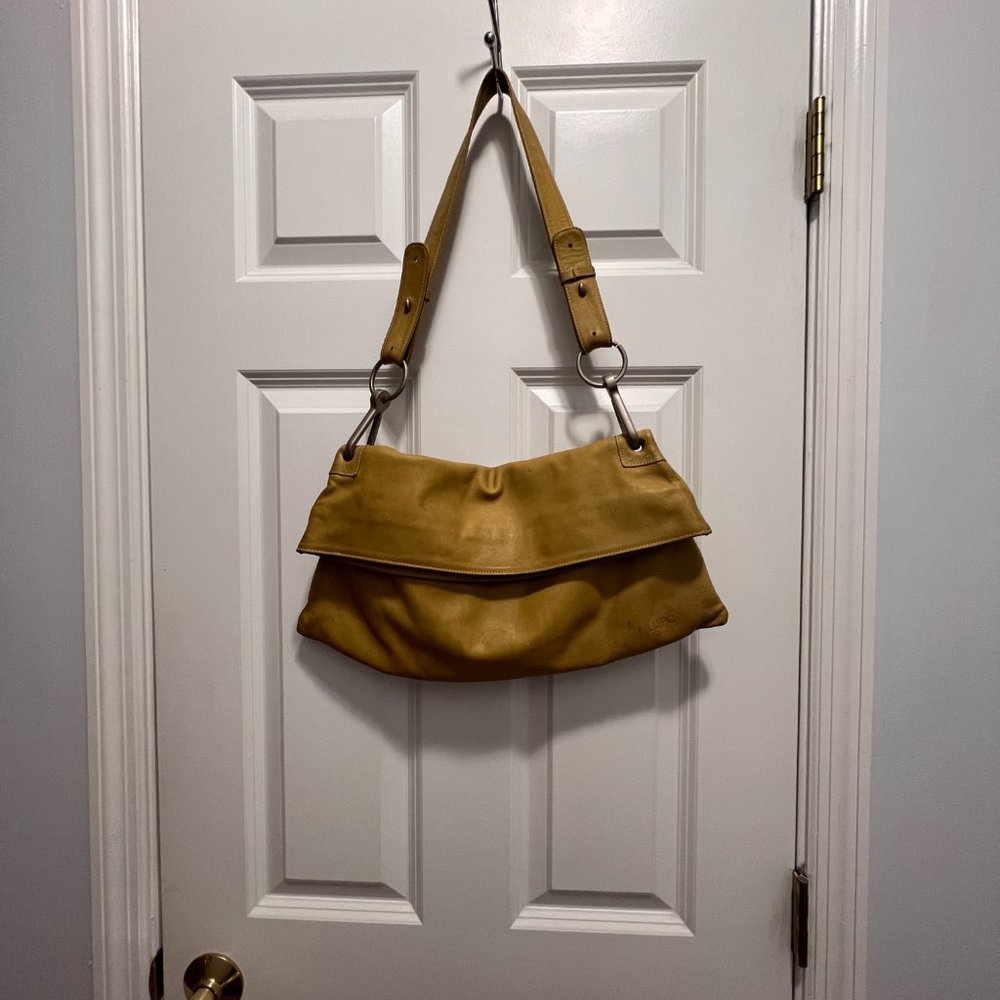 Lupo leather foldable shoulder bag